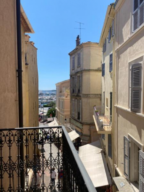 Appt Standing au Coeur du Suquet - ST ANTOINE 2